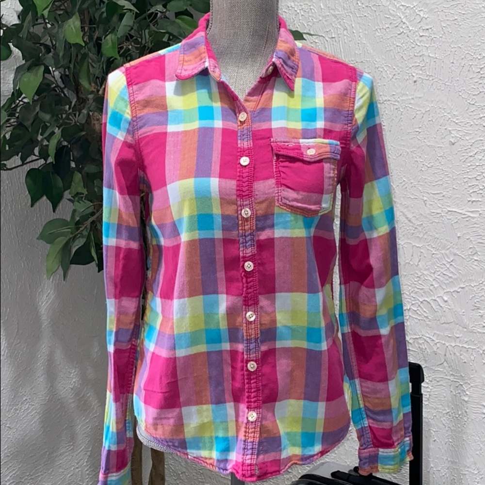 Hollister Plaid Button Down Shirt Size Medium